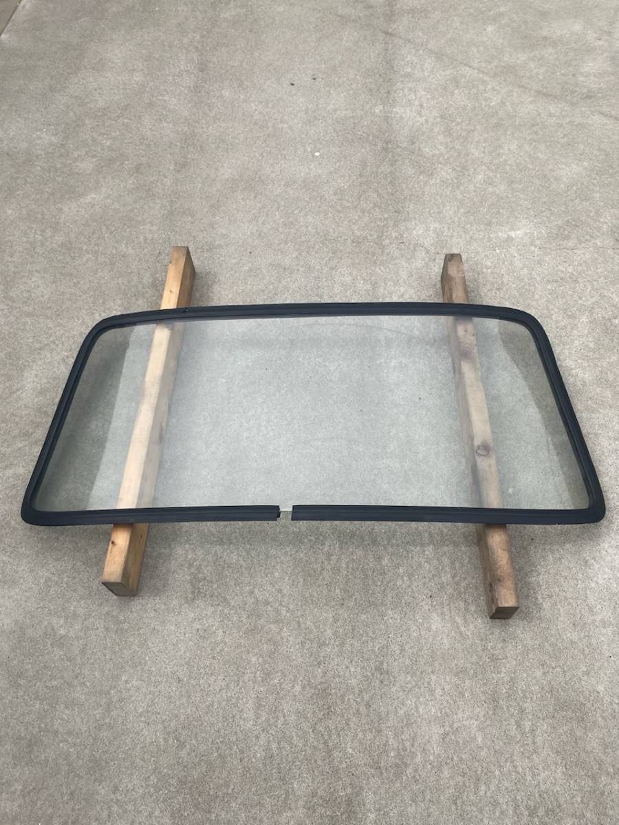 マツダ ポーター KBAA フロントガラス(フロントウィンドウ) ウエザーストリップ付き　旧車360cc車 東洋工業_1