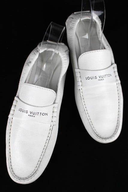 美品28 ルイヴィトン VUITTON モカシン ロゴ スリッポンシューズ