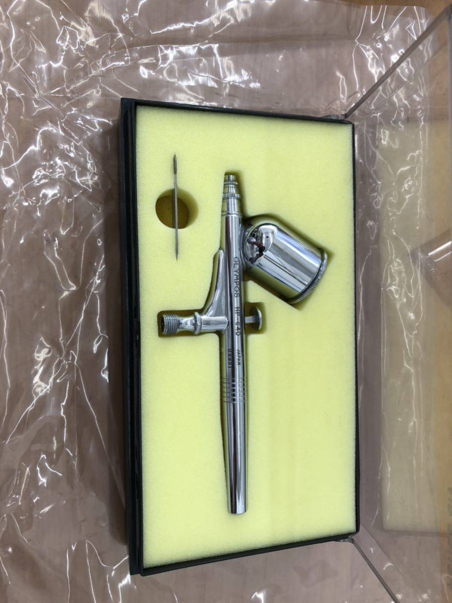 美品 オリンポス エアーブラシ HP-64D エアブラシ ノズル0.4ミリ カップ15cc プロフェッショナルモデル