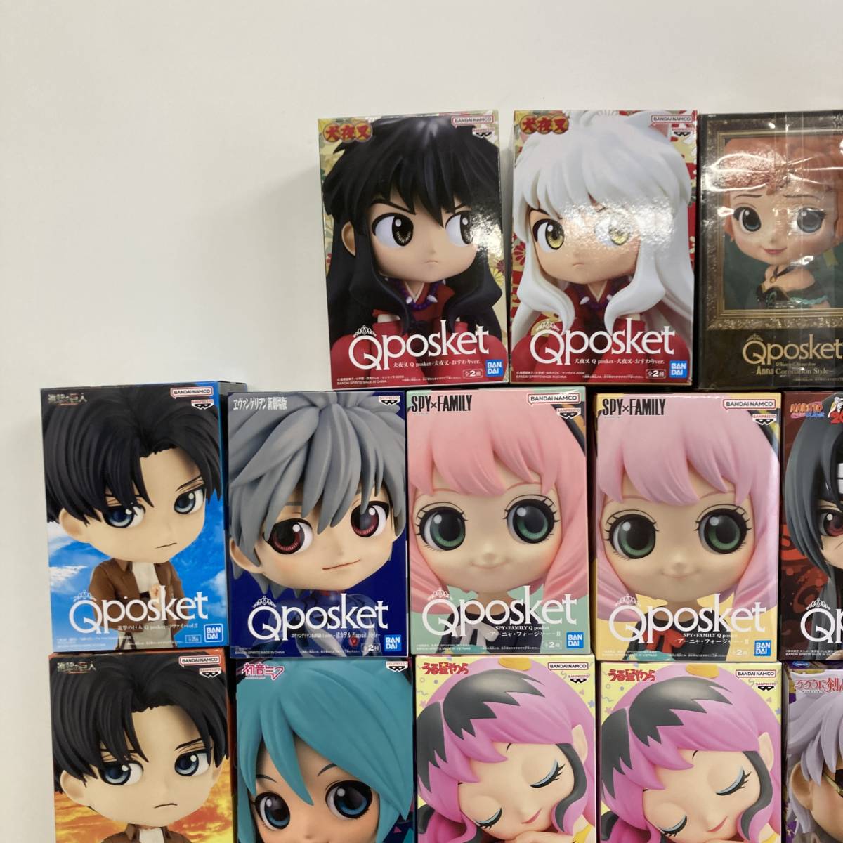 Qposket フィギュア32点セット 鬼滅の刃 ナルト スパイファミリー