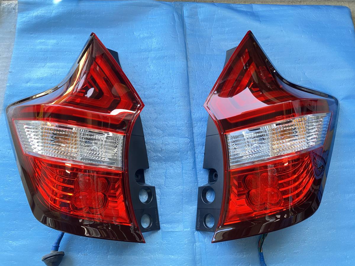 ◆ 日産 ノート E12 HE12 後期 【 テールランプ 左右セット 】 ICHIKOH D202 作動確認済み 中古 D45 2J19-7 ◆ ノート E12 後期 ノート(しん@青 のパーツレビュー 左右 ◆ 日産 ノート E12 HE12 後期 【 テールランプ 左右セット 】 ICHIKOH D202 作動確認済み 中古 D45 2J19-7 ◆ ノート E12 後期 ノート(しん@青 のパーツレビュー 左右