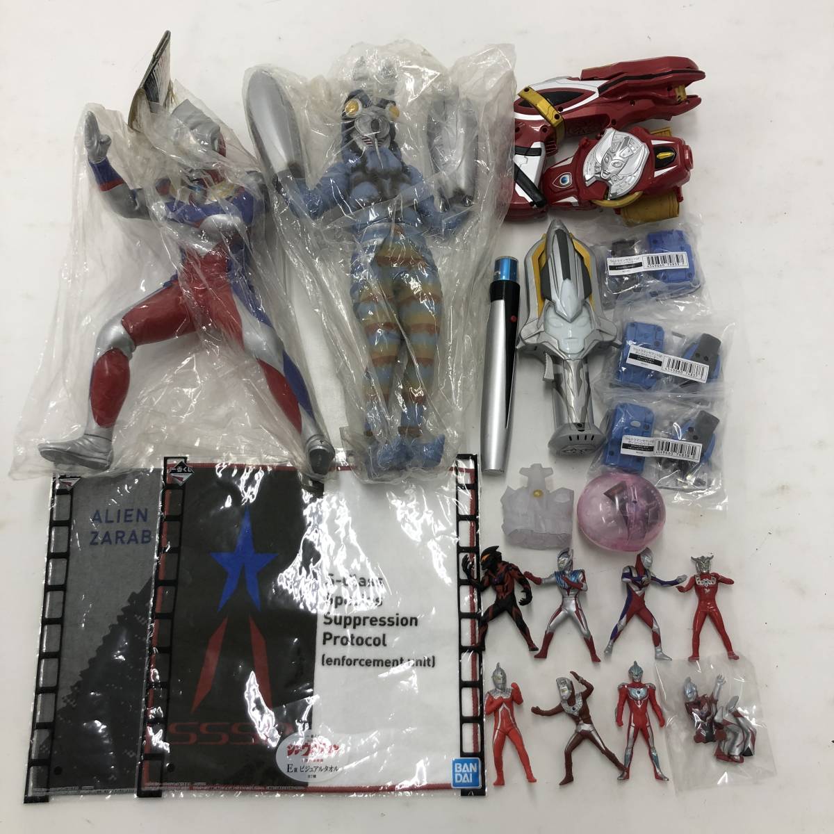 1円～】ウルトラマン 関連 グッズ おもちゃ まとめ売り ソフビ 