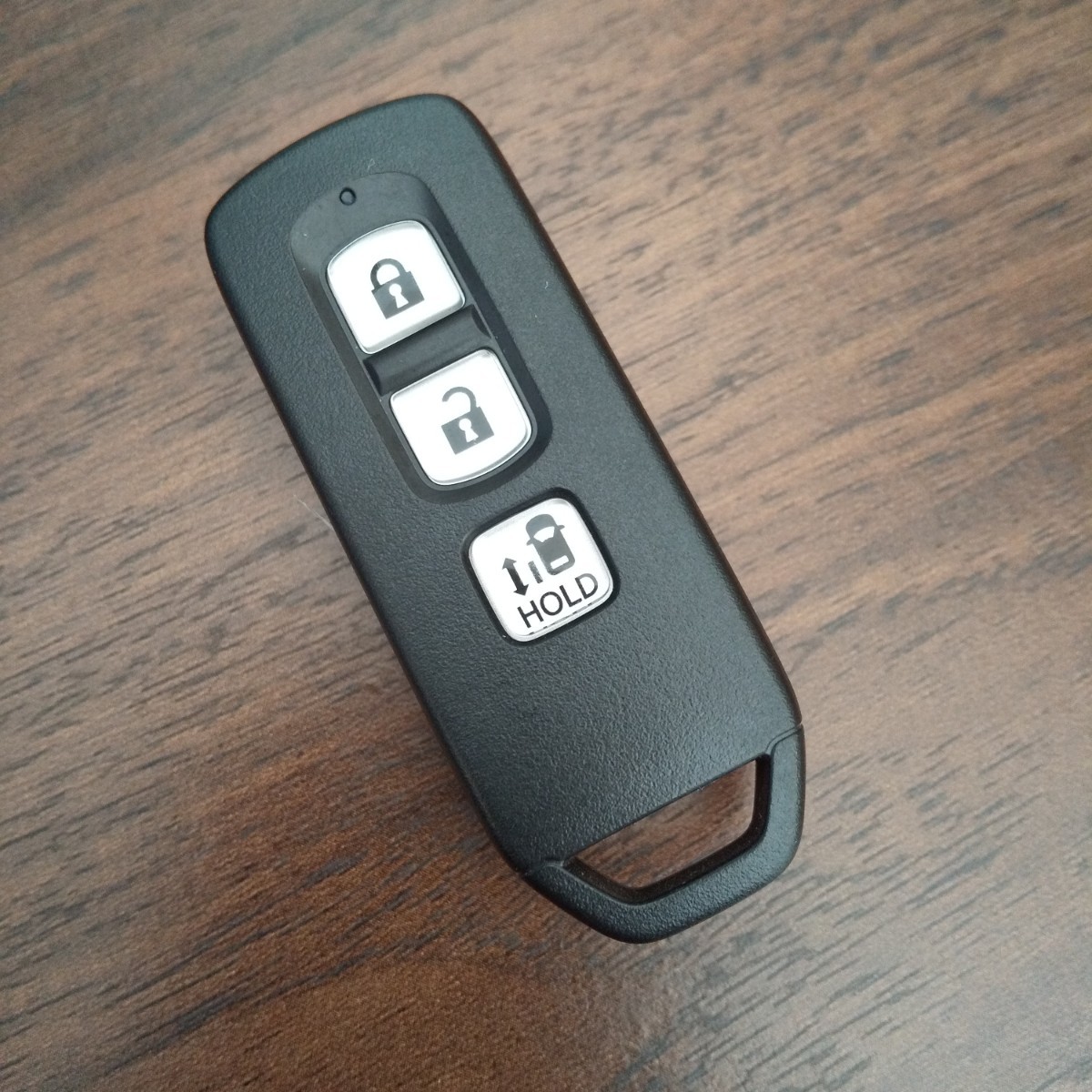 ☆送料無料☆!!保管未使用 美品!!ホンダ純正スマートキー RP8