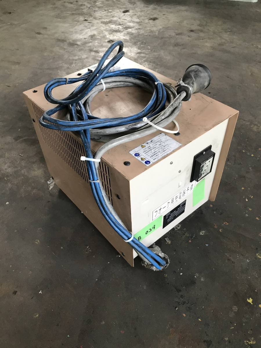 GSユアサ 48V用 外部充電器 | フォークリフトの住友ナコ 電動車両用鉛