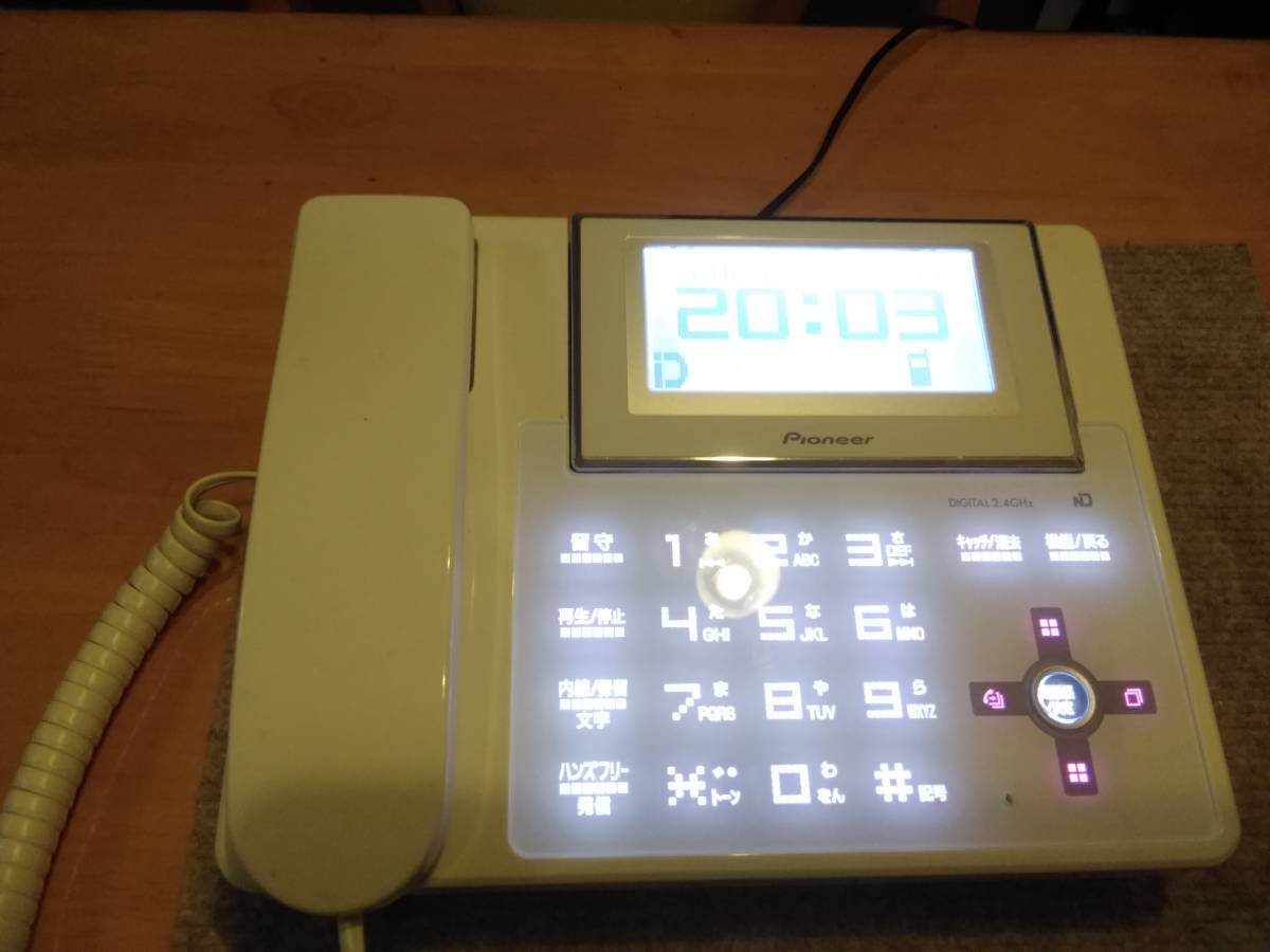 送料無料，豊富な 美品【子機付 ハンズフリー通話対応 迷惑電話ガード機能搭載】Pioneer パイオニア 留守電 TF-SD8200-W（パールホワイト）