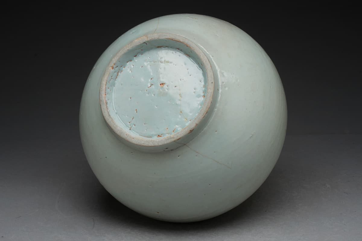 EJ854 朝鮮古美術 李朝 白磁壺 高17cm 重1.4kg・李朝壺・