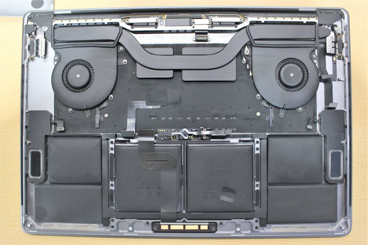 ジャンク☆MacBook Pro A1990☆ロジック無し☆スペースグレイ MacBook