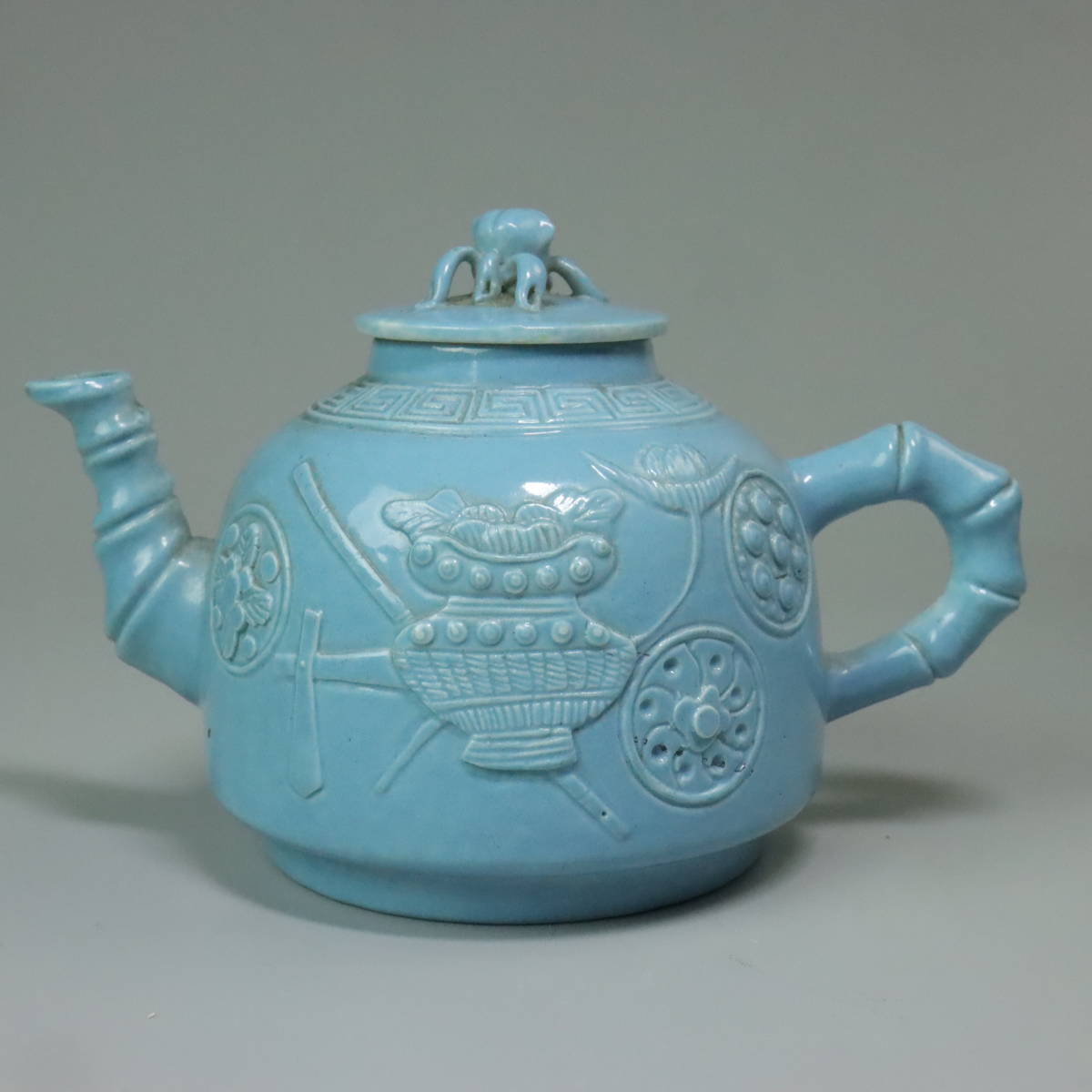 d8 中国 明末清初 獅子花唐草染付壺 吉祥獣 【公式通販】
