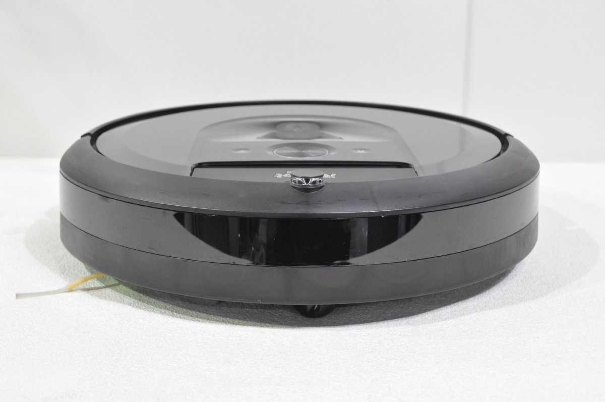 美品】iRobotアイロボット ロボット掃除機 ルンバ i7+ クリーンベース