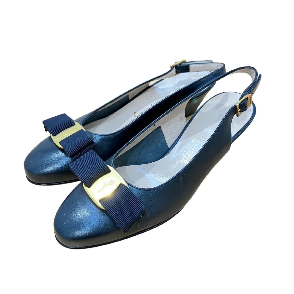 1円 □極美品□ 1円 Salvatore Ferragamo フェラガモ 未使用 1円 □極美品□ 1円 Salvatore Ferragamo フェラガモ 未使用