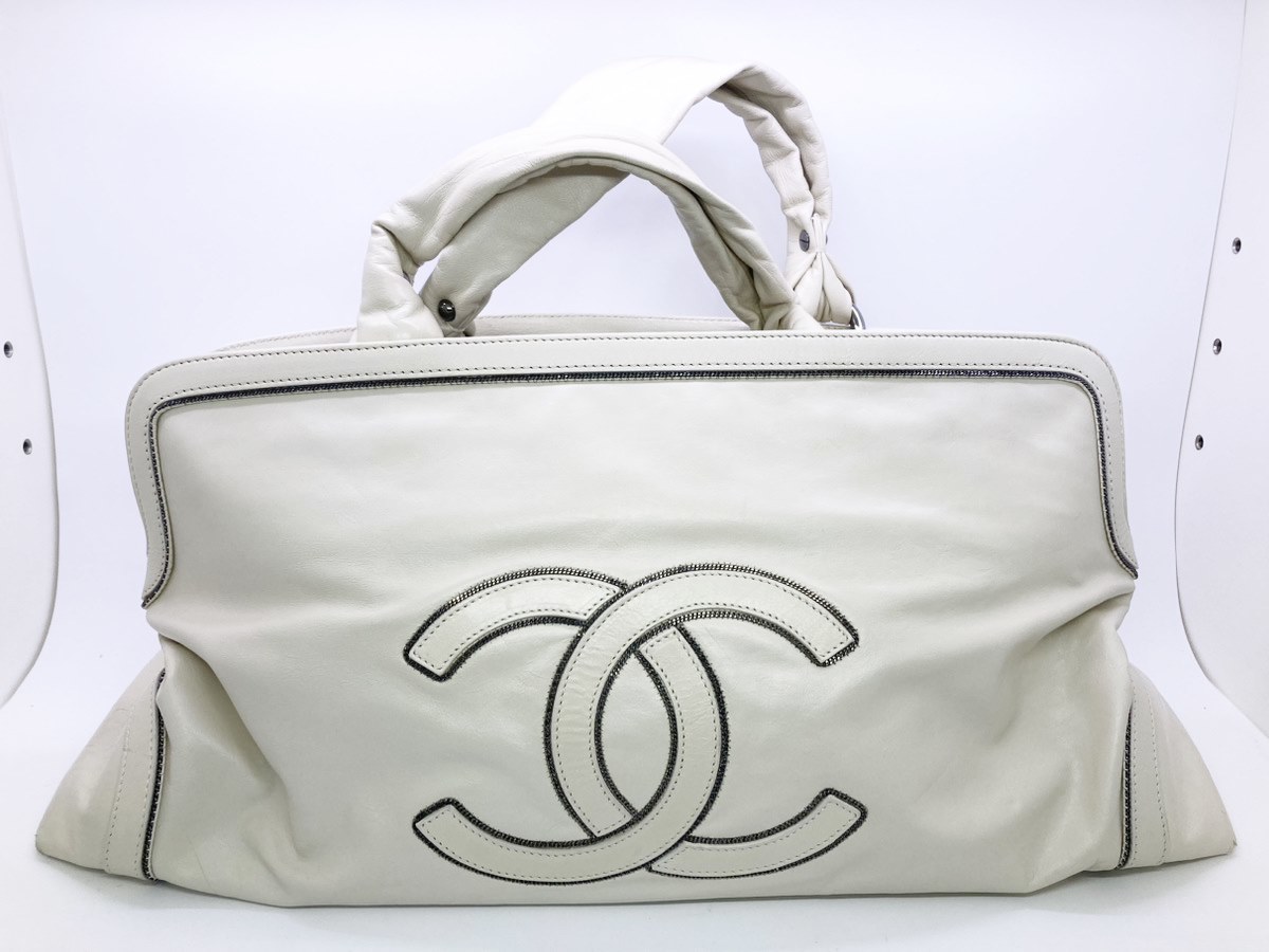 ◆◆【CHANEL】 シャネル ココマーク ステッチ　ハンドバッグ　ボストンバッグ　アイボリー oi ◆◆
