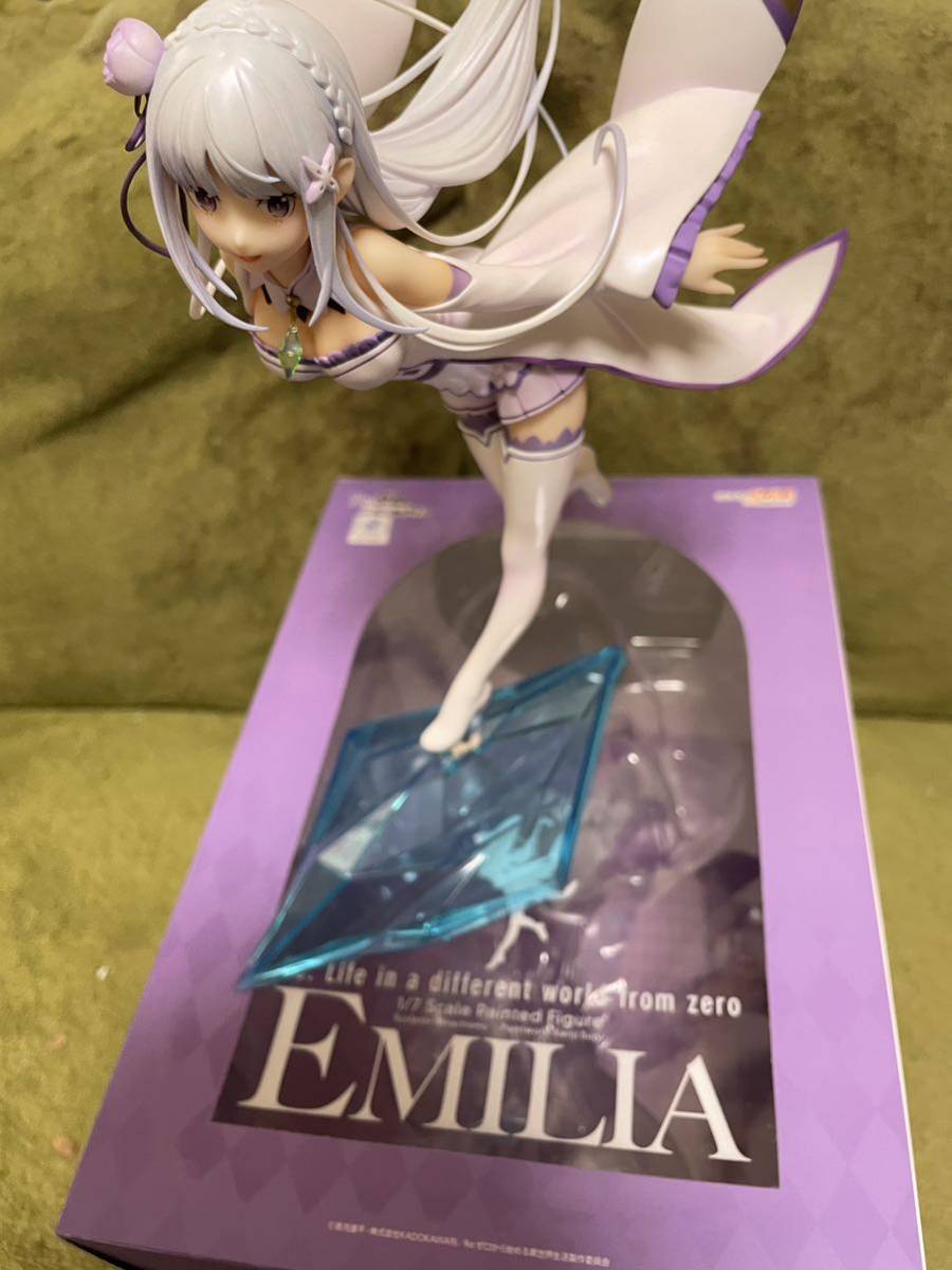 Re：ゼロから始める異世界生活 エミリア （1/7スケール フィギュア