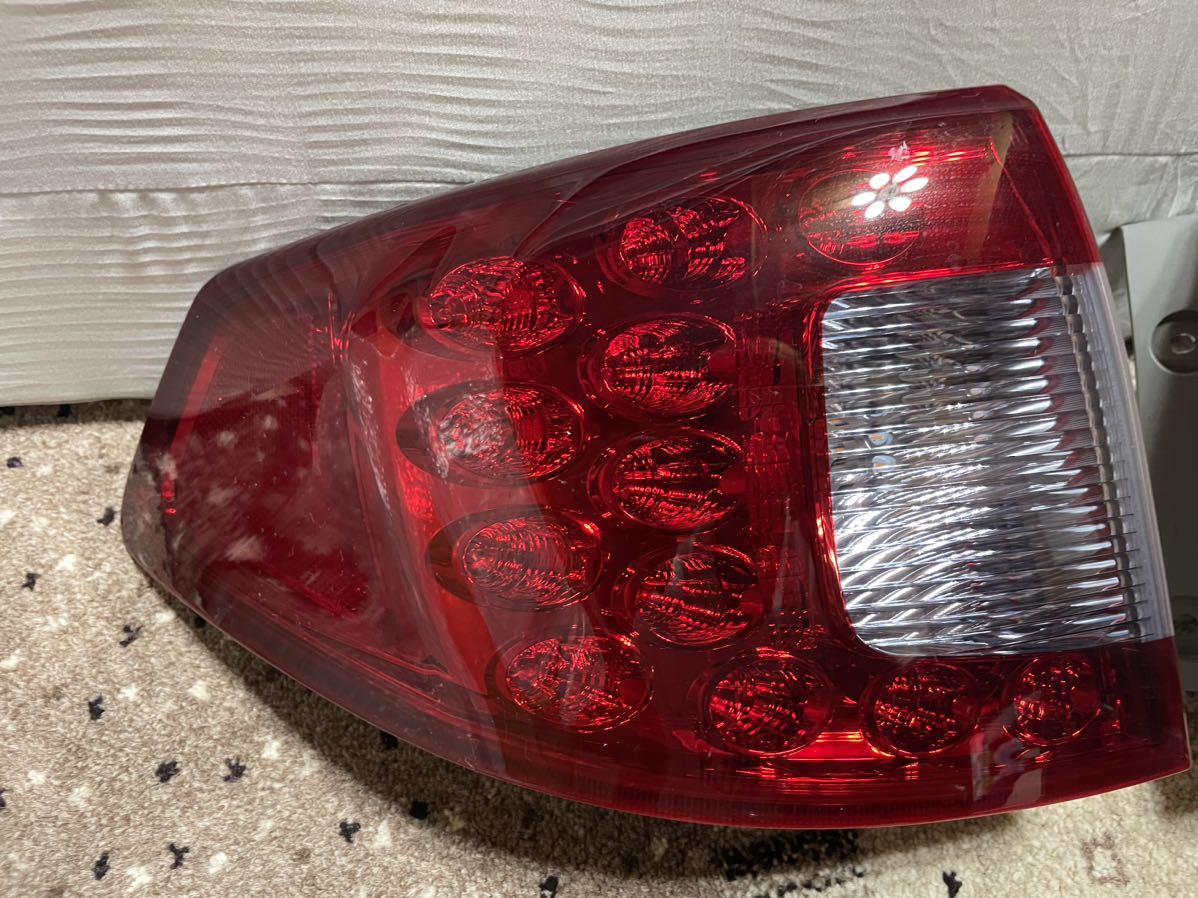 インプレッサ GRB GRF GH WRX STI 純正品 塗装テールランプ (テール 