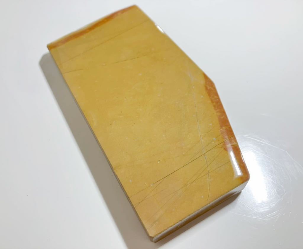 天然砥石 京都 正本山 中山 黄土色 324g 仕上砥石 鉋 鑿 大工道具 包丁 小刀 彫刻刀 木彫 カミソリ 砥石