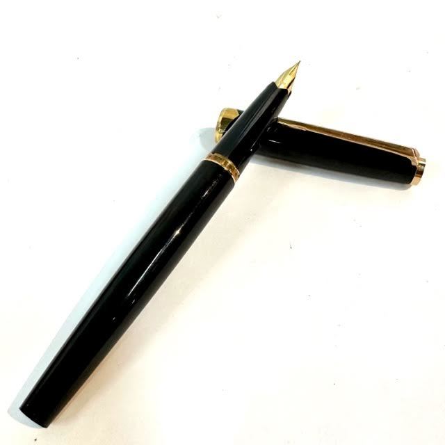 仙21 MONTBLANC 18K 750 万年筆 モンブラン 万年筆 筆記用具 筆記未確認 ゴールド×ブラック Germany ステーショナリー 