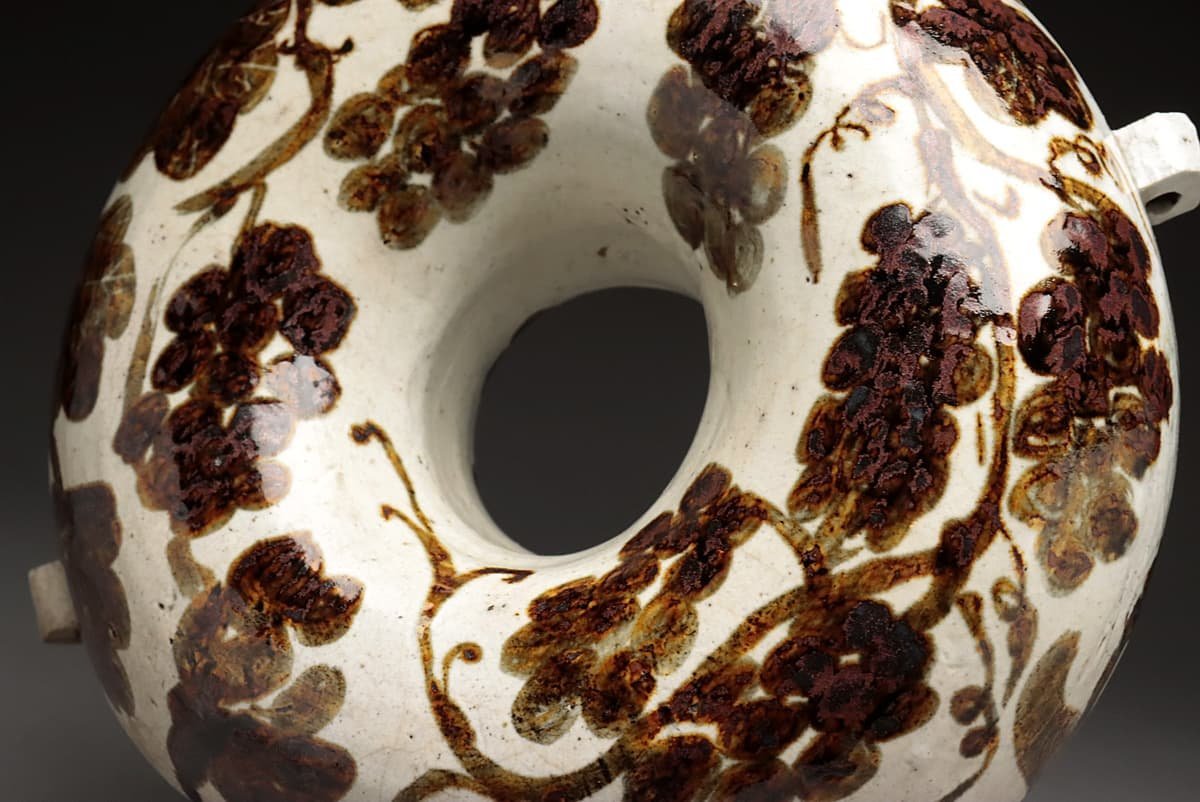 朝鮮古美術　15～16世紀　李朝時代 粉青沙器　練上　絞胎　小合　香合韓国美術 朝鮮古美術 - 天平堂（TENPYODO） 朝鮮古美術 15～16世紀 李朝時代 粉