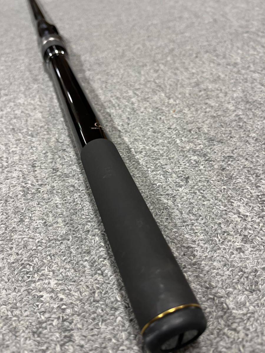 美品 がまかつ 海上釣堀 真鯛 スペシャル 400 GAMAKATSU SPECIAL 送料