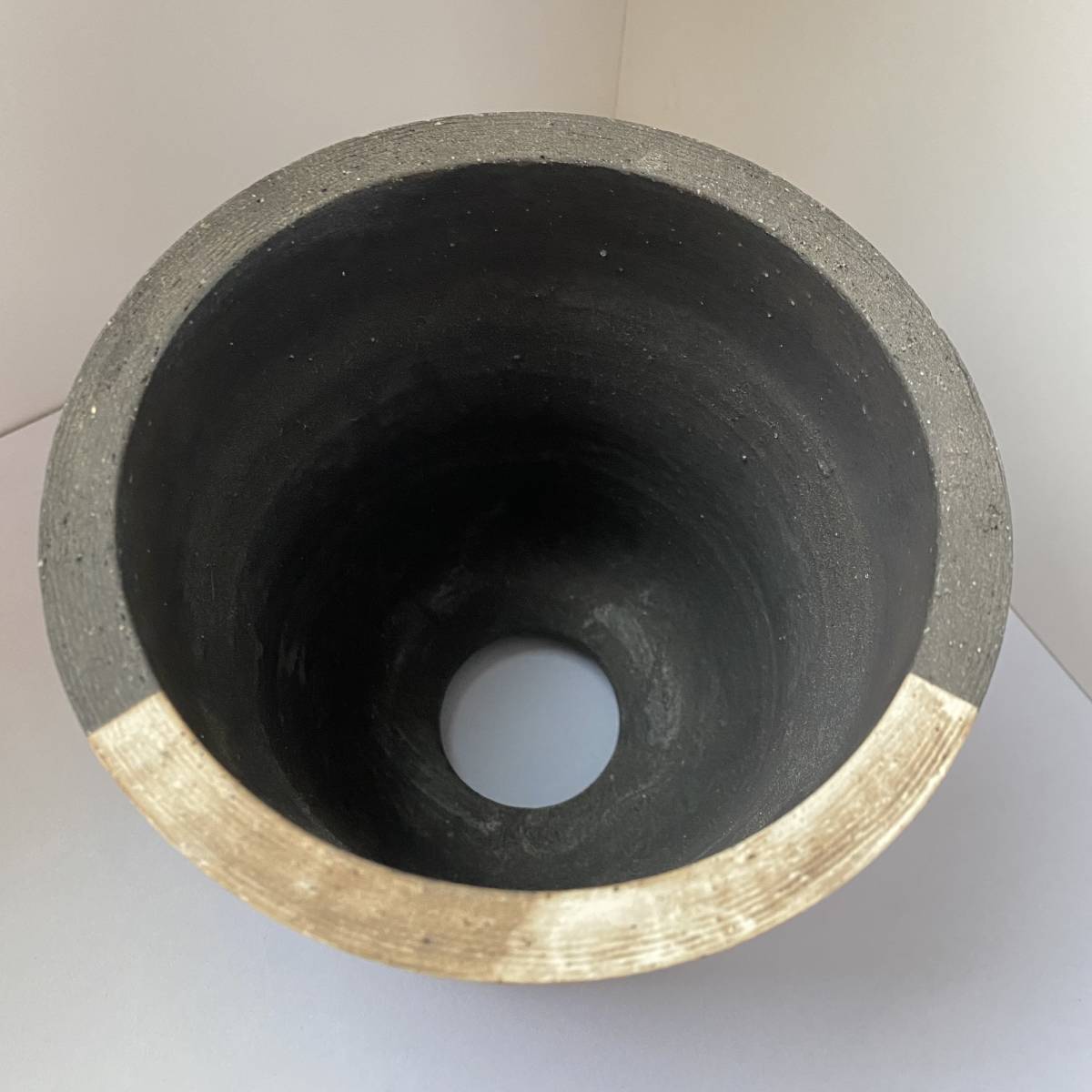 鉢・プランター Invisible ink Classic Pot.vR.Madagascar. 鉢