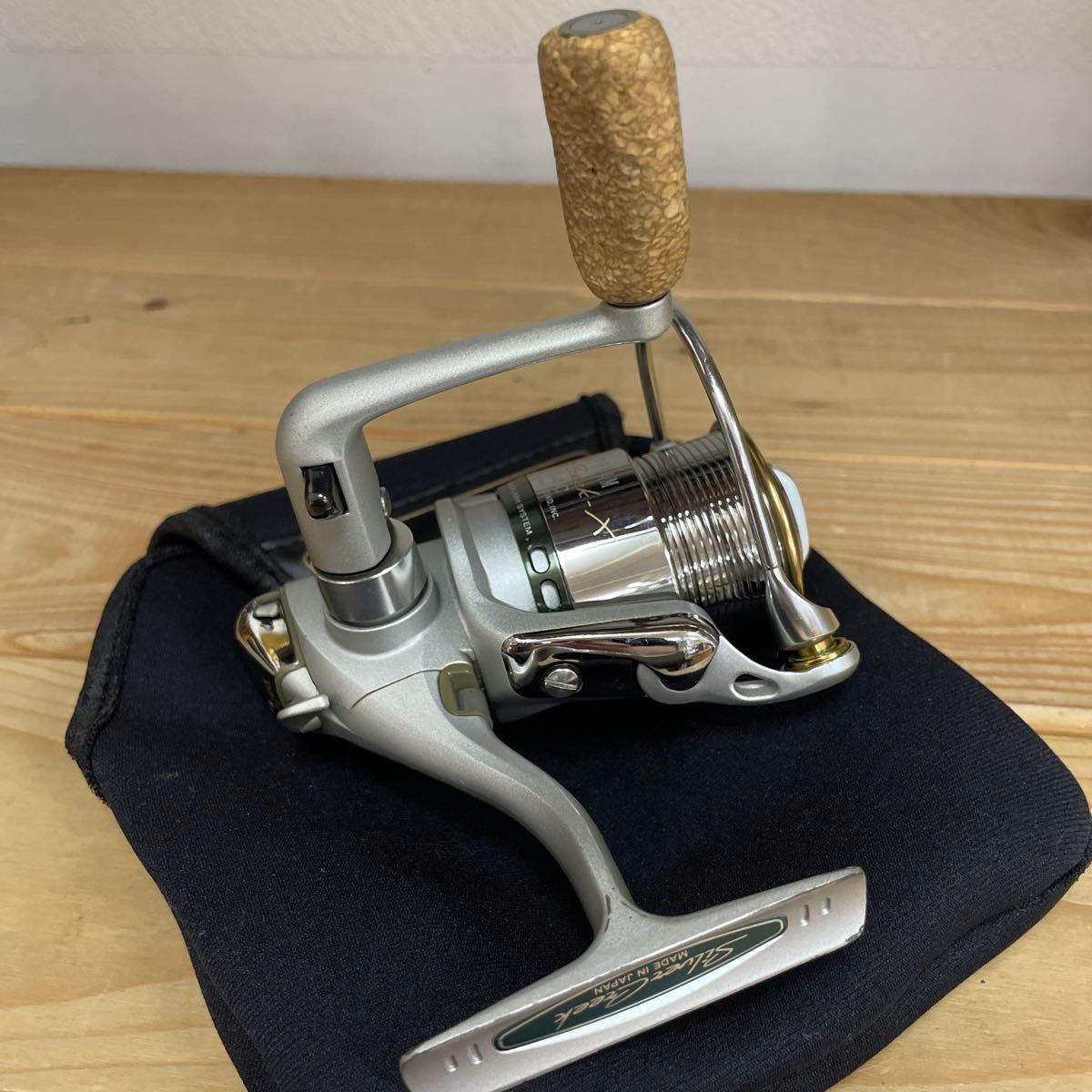 DAIWA ダイワ シルバークリークX 2004C スピニングリール DAIWA ダイワ