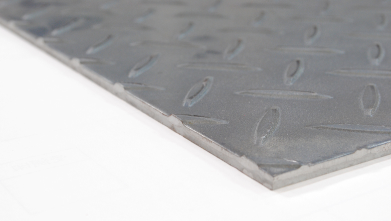 4.5mm厚　縞鋼板（鉄板切板）600×900