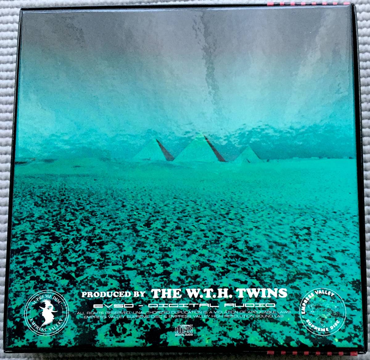 PINK FLOYD とある狂人の深淵なる闇 8CD BOX 1972 RAINBOW 狂気