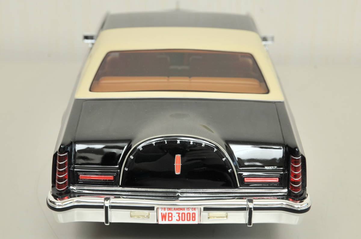 ミニカー《07》【Bos-Models】リンカーン コンチネンタル MK.V クーペ 