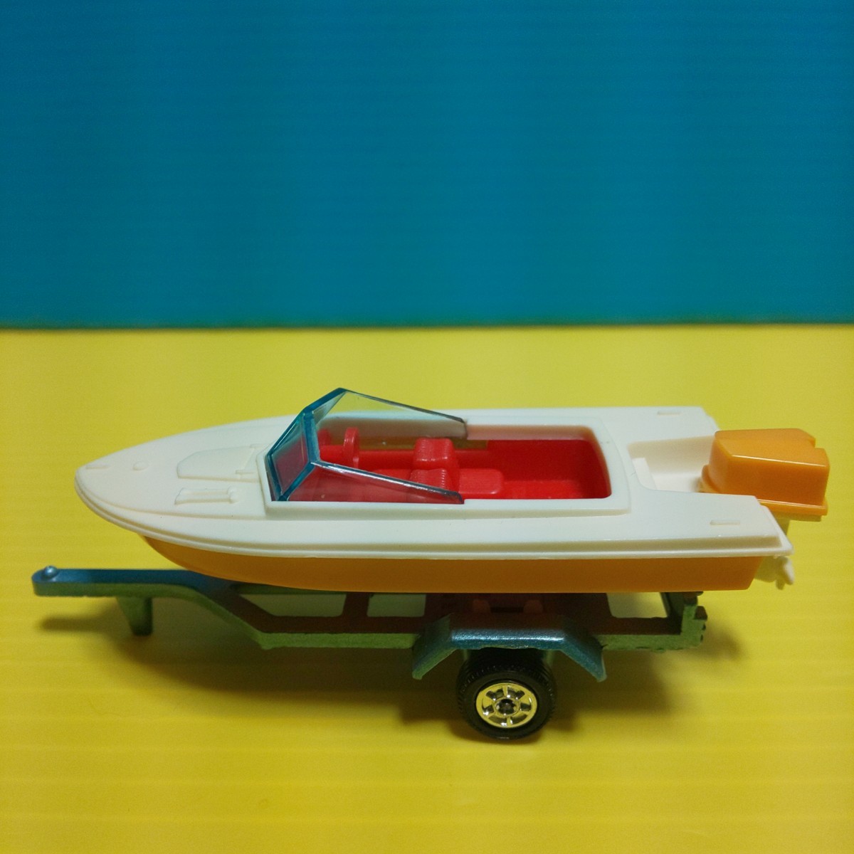 トミカ 日本製 黒箱 71 ヤマハ ボート 旧ホイール 当時物 絶版 ゆう