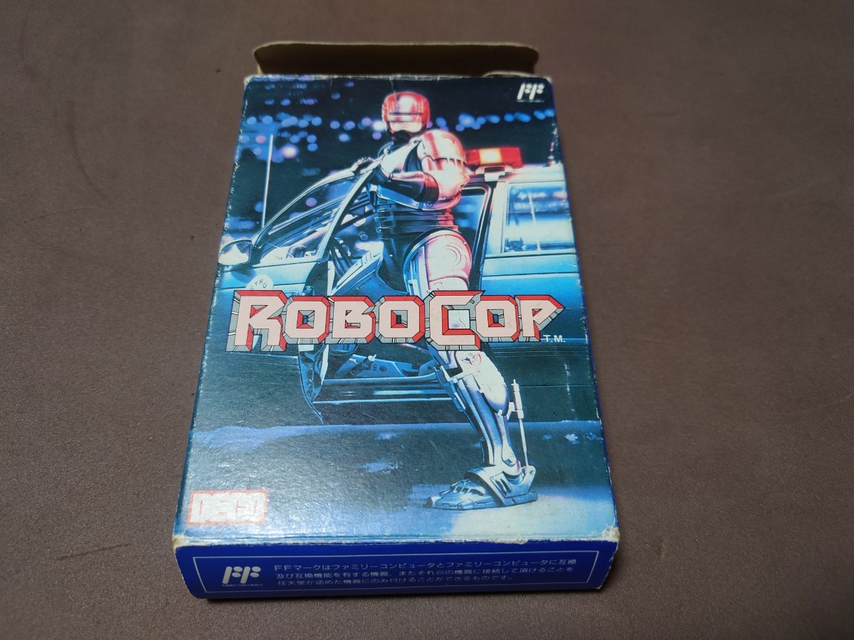 ☆ファミコンソフト「ロボコップ(ROBOCOP)」箱説明書付き☆中古 
