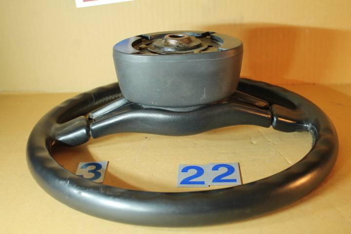 驚きの破格値，お買い得 KS-304-2 スバル GF インプレッサ スポーツワゴン NARDI/ナルディ レザーステアリング 36φ