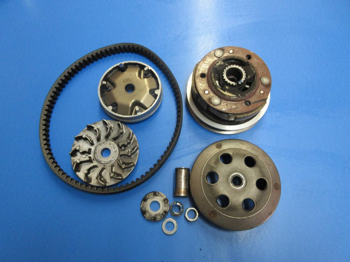 ディオZ4　AF63　プーリー　クラッチ　ベルト　他　356-36