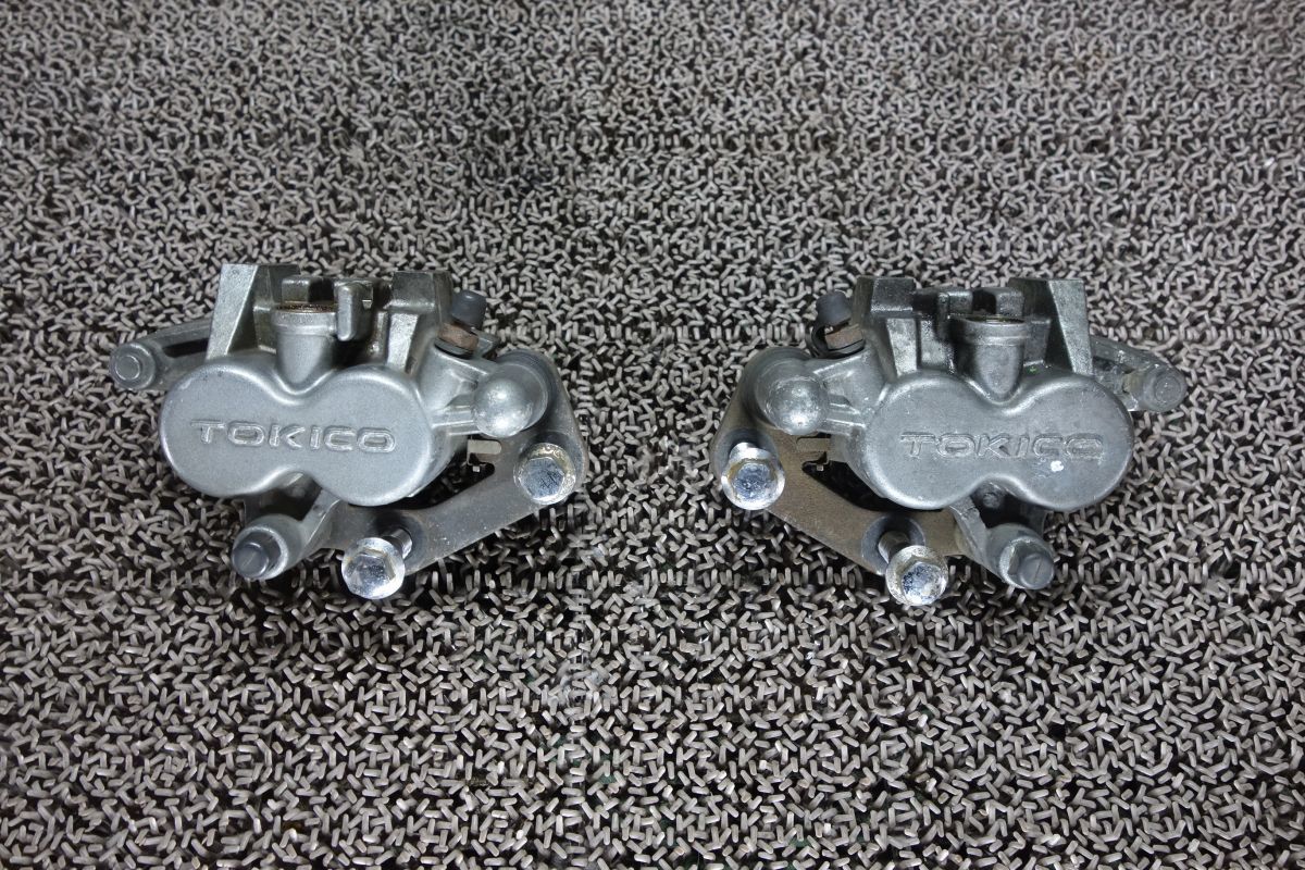 GPZ1100 フロントブレーキキャリパー ZXT10E カワサキ 純正 検 Z1100GP Z1000R Z750GP ZXT10A 1000R 1100R #R20230320