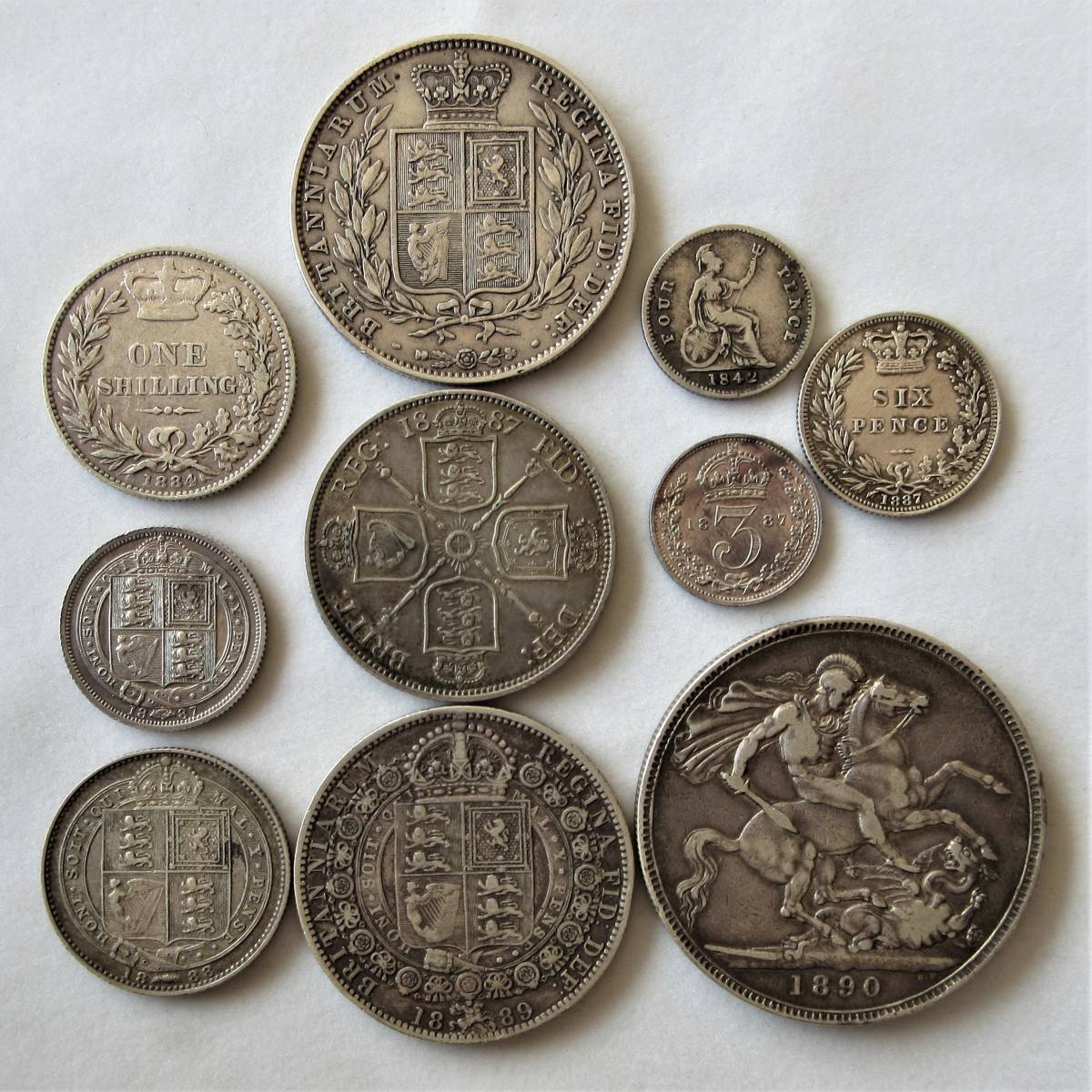 メルカリ 2026年最新イギリス - アンティーク 2026年最新イギリスの古銭の人気アイテム 10ペンス硬貨の魅力的な商品ラインナップ 外国コインまとめ  イギリス銀貨 計10枚 1800年代 エリザベス ヤングヘッド＆ジュビリー 竜退治 管理番号001 ／ 『検索ワード 英国』