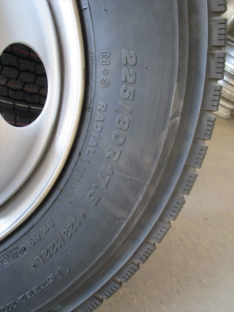 送料無料 225/80R17.5 BS M888 ミックス 新品タイヤ 4トン車 17.5×6.00 135-9 6穴 再塗装 6本セット 225&frasl;80R17.5 ブリヂストン M888 価格｜225&frasl;80R17.5 価格｜225&frasl;90R17.5 127&frasl;125L