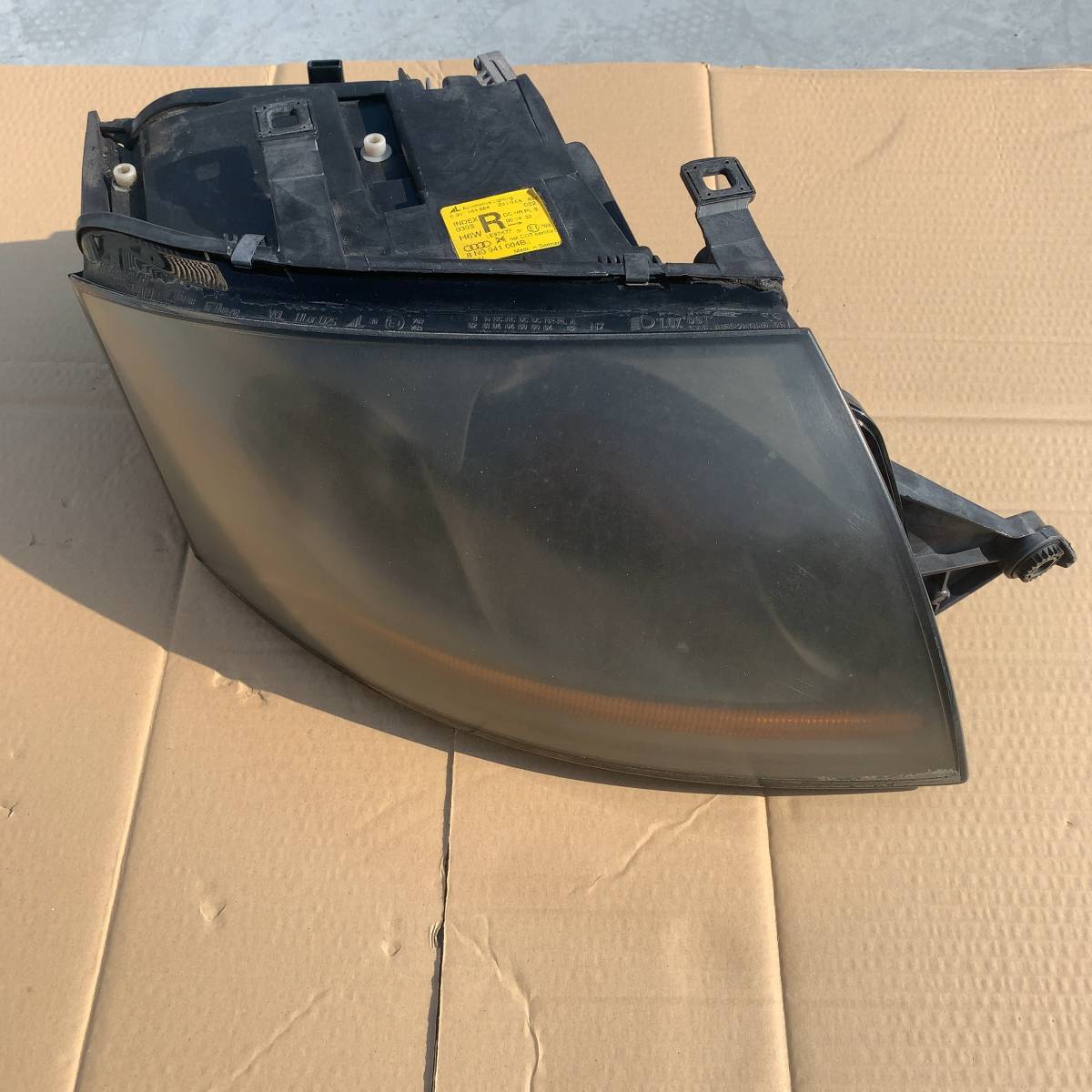  ジャンク実動車外し アウディ Audi TT クーペ 8N 純正ヘッドライト 右 8 N0 941 004BJ(ヘッドライト)｜売買されたオークション情報、yahooの商品情報をアーカイブ公開 - オークファン アウディ用