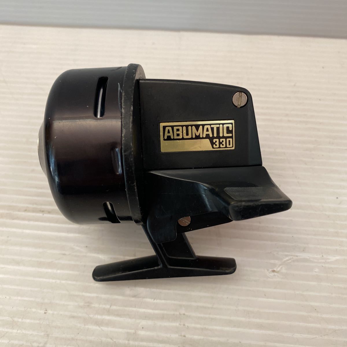 ABUMATIC 330 アブマティック　スピンキャストリール