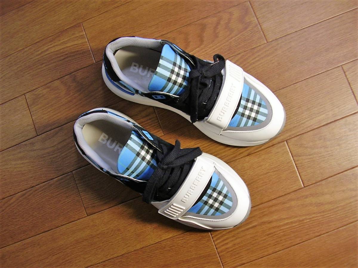 11□美品 イタリア製 BURBERRY スニーカー size40 1/2 約 25cm~25.5cm