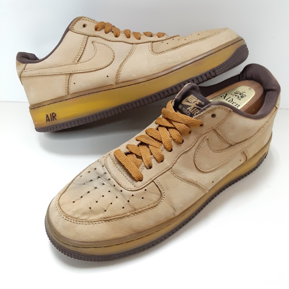 最値!1点物!20年製!不動の限定モデル!ナイキ エアフォース 1 レトロ スペシャル ウィート高級スニーカー!入手困難!キャメルブラウン 26.5cm