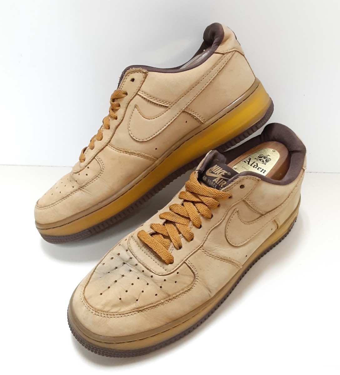 最値!1点物!20年製!不動の限定モデル!ナイキ エアフォース 1 レトロ スペシャル ウィート高級スニーカー!入手困難!キャメルブラウン 26.5cm