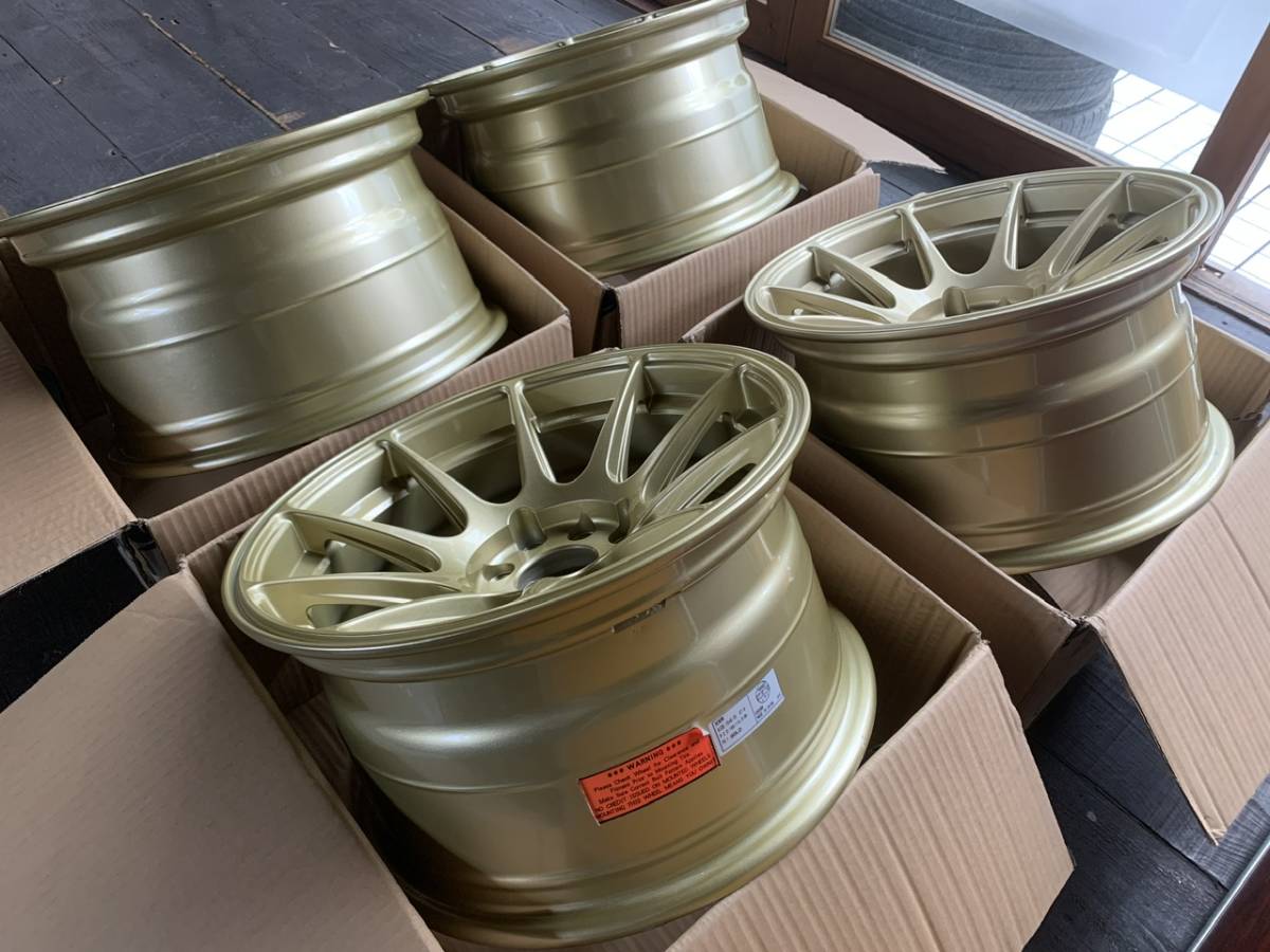 新品未使用】XXR 15 × 8.25J PCD 114.3 / 100 4穴マルチ オフ0 4本 