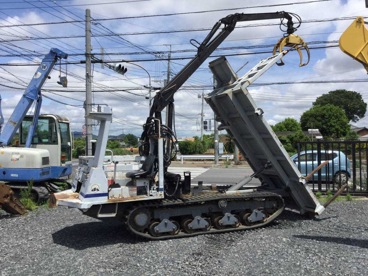 イワフジ工業 U-3 林業フォワーダー 林業機械 木材運搬車 不整地運搬車 