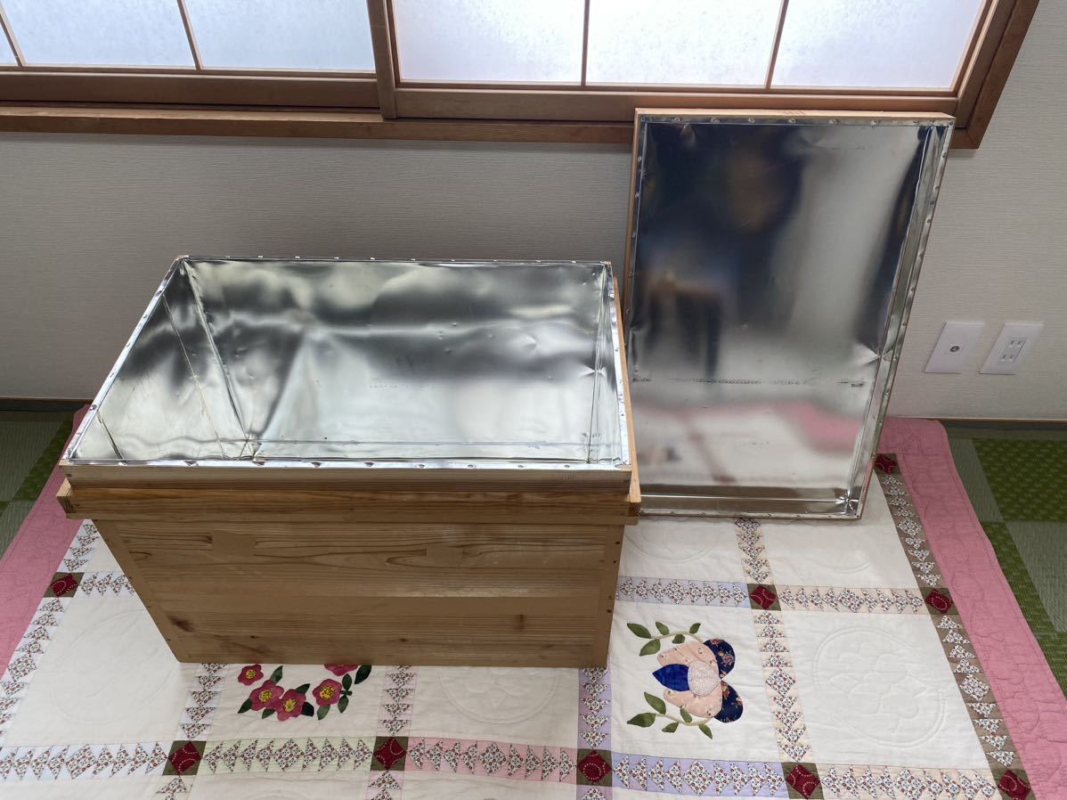 茶箱　衣装箱　裏トタン張　レトロ 茶箱 木箱 トタン内張り レトロ(雑貨)｜売買されたオークション情報