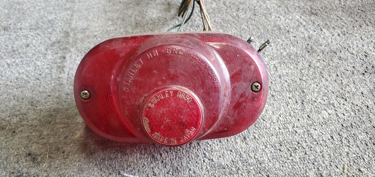 その他 . 限定SALE，格安 CL50 純正 テールランプ CL50-142938 (検) CB50 CD50
