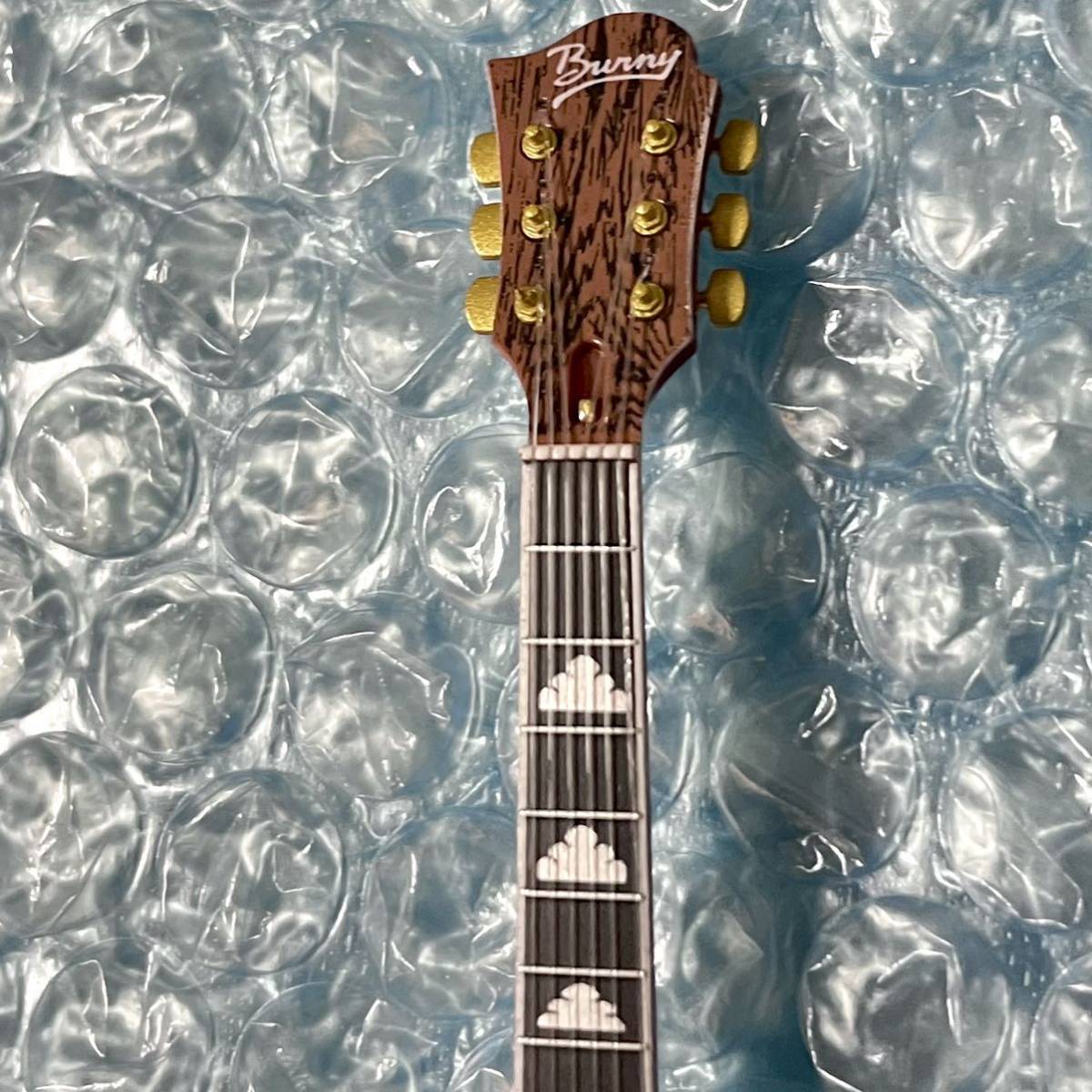 FERNANDES / Burny MG-LD hide Model 1/8 “レモンドロップ” The Guitar