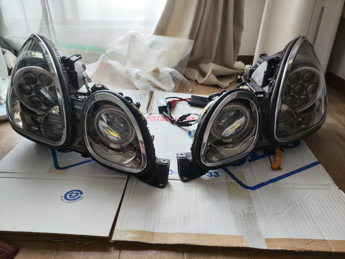 【純正加工】16アリスト用HIDガトリングヘッドライト（F５０シーマ流用 ブラックメッキ加工　イカリング　JZS160 JZS161 ヘッドランプ