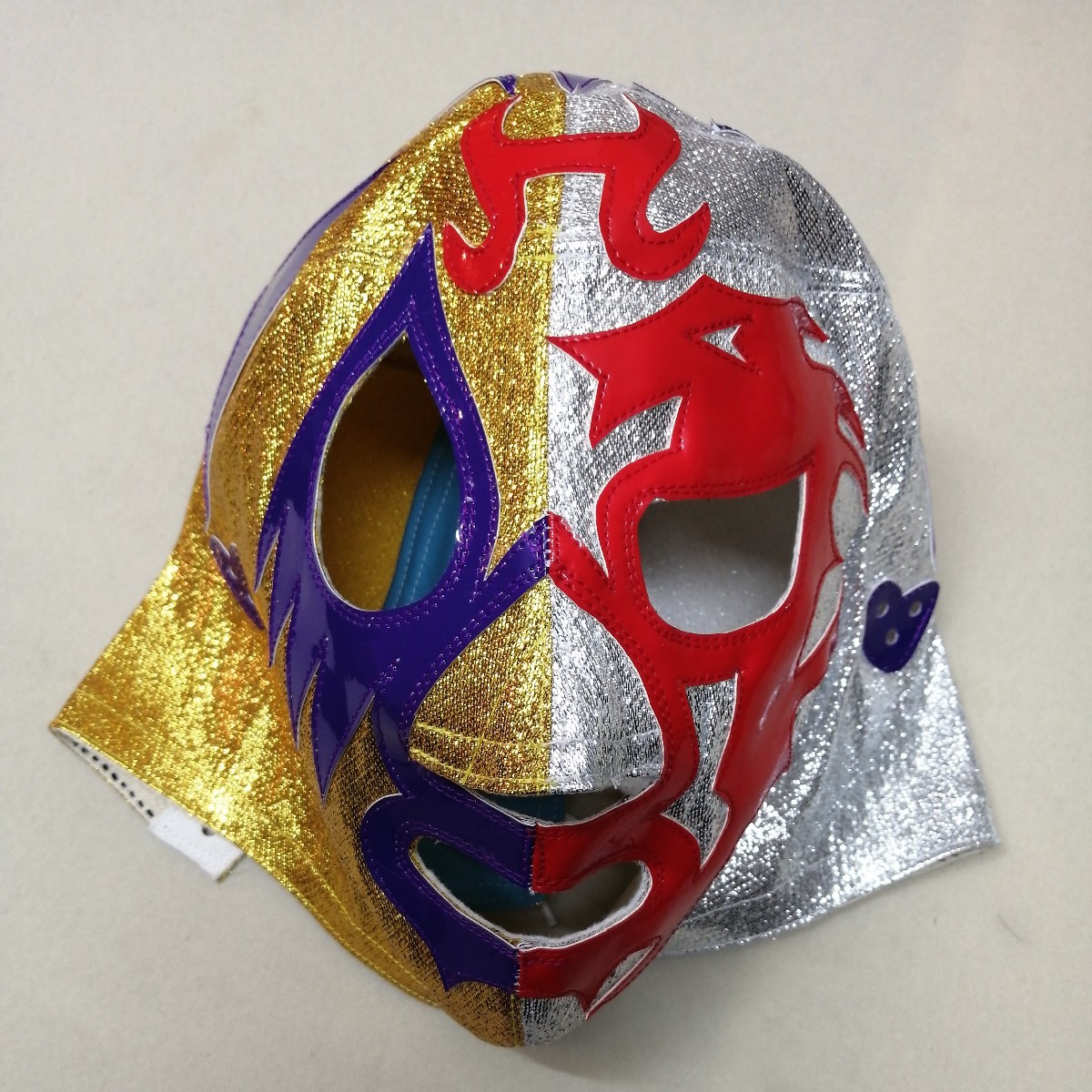 キャラプロミルマスカラス、銀ラメ、開封品、プロレス・デストロイヤー ミルマスカラス 2色ラメ デストロイヤー戦仕様 試合マスク メキシコ