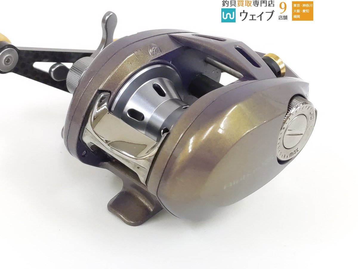 ダイワ アルファス103L TYPE F ベイトリール 左ハンドル