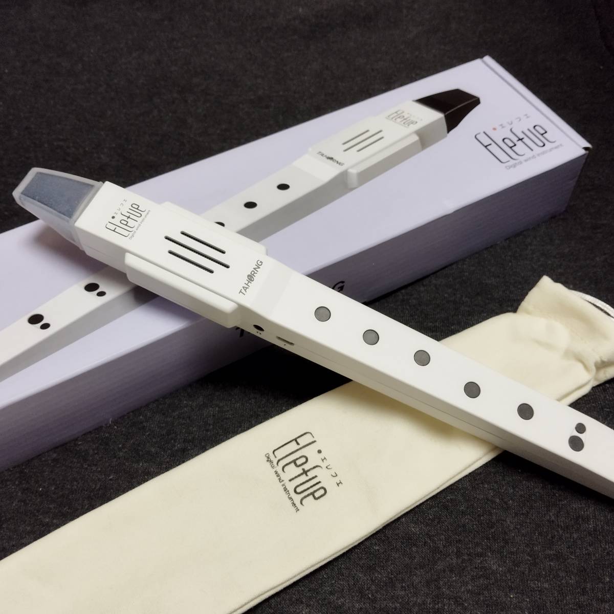 【使用頻度少】TAHORNG Elefue EF10WH タホーン 電子リコーダー エレフエ ホワイト スピーカー内蔵 中古美品【コンディション良好】