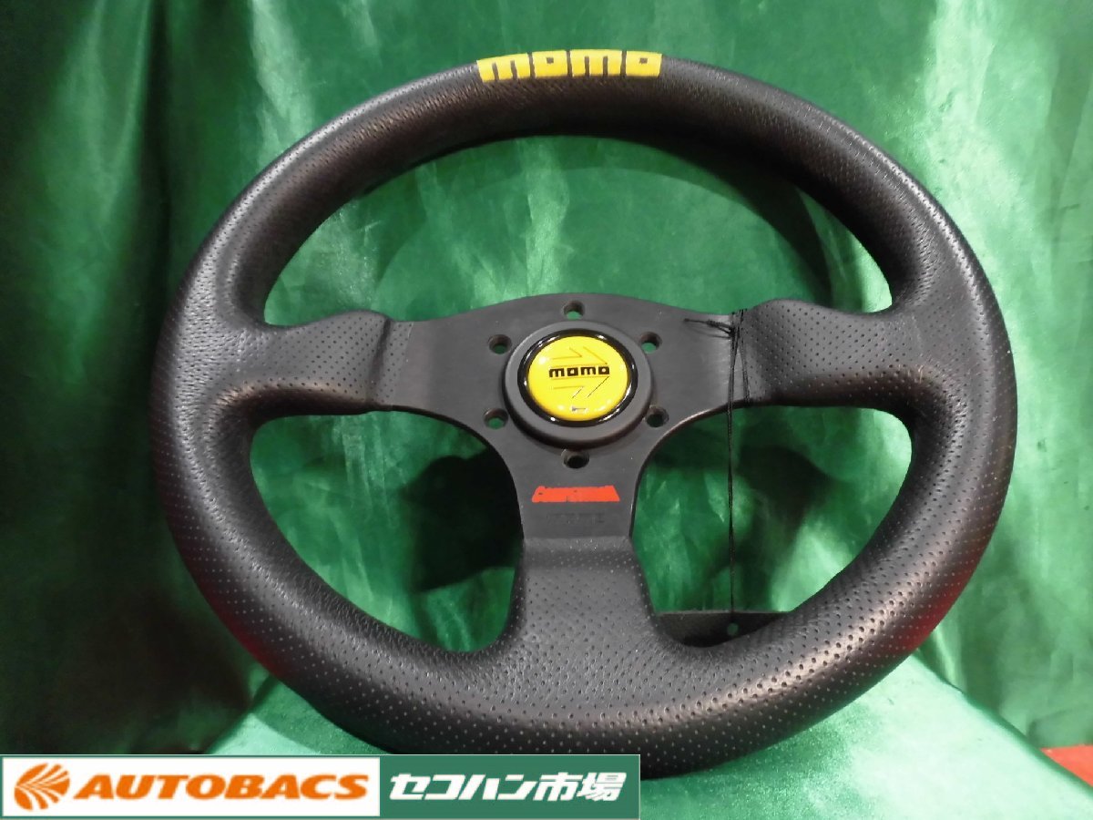 ○MOMOステアリング【コンペテション】320mm中古品！ ステアリング
