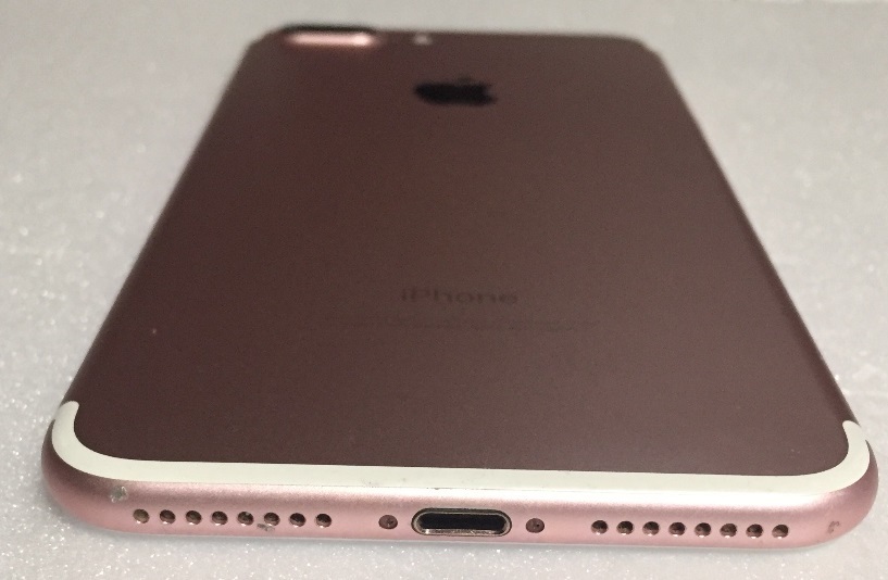 美品 SIMフリー iPhone7 plus 128GB 新品バッテリー100％ ローズ