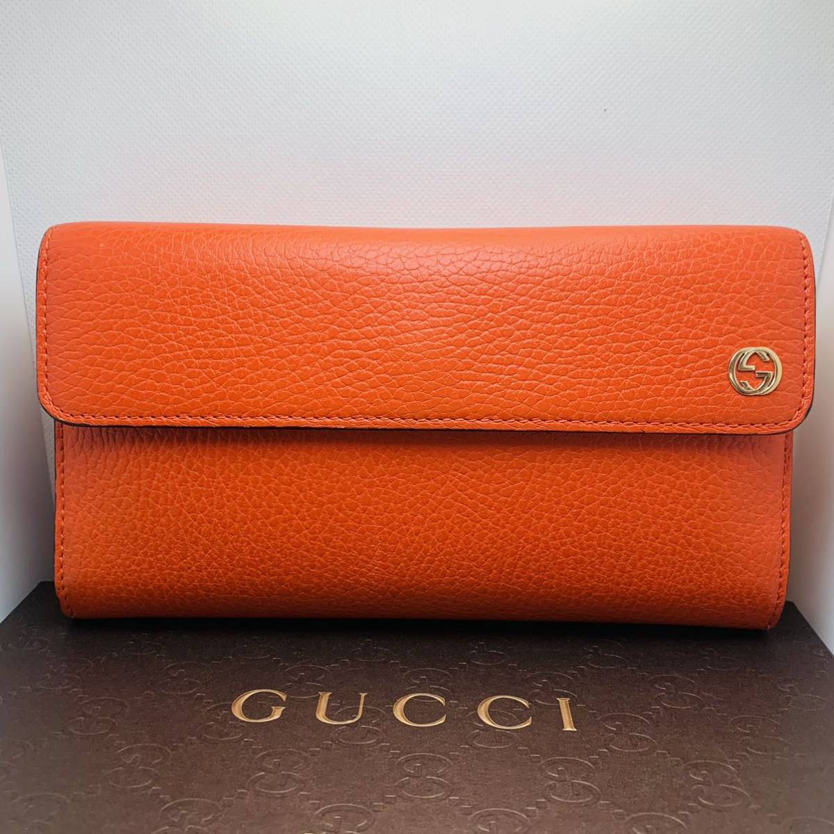 GUCCI グッチ 長財布 レザー オレンジ インターロッキング 二つ折り GUCCI グッチ 長財布 レザー オレンジ インターロッキング 二つ折り